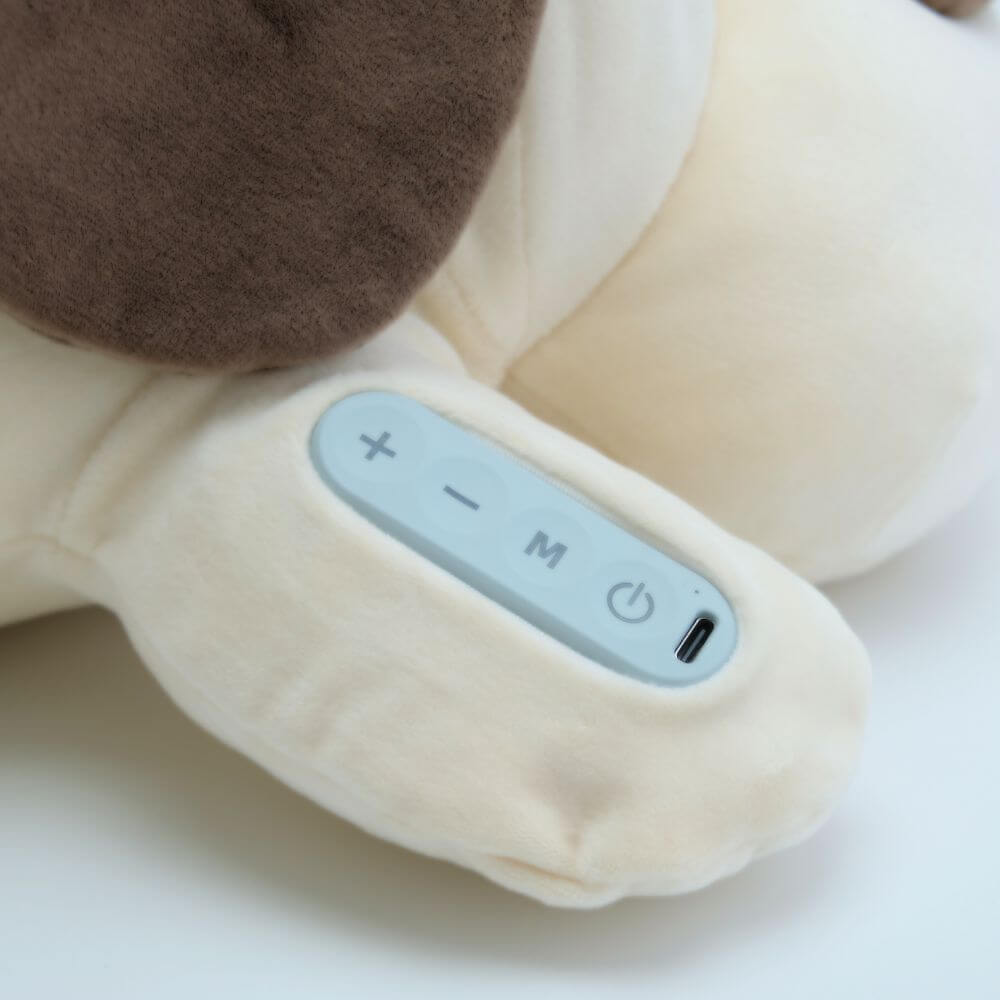 control the sounds that your sleeping pillow makes by using the play/pause buttons and increase the volume of the sounds that are played in bed